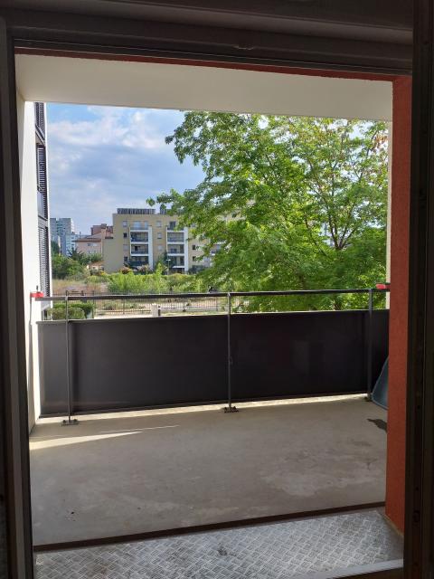 Location appartement T2 Villeurbanne - Photo 1
