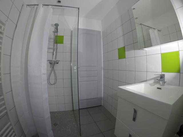 Location studio St Etienne - Photo 3
