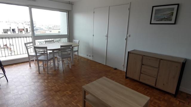 Location appartement T2 Paris 18 - Photo 3