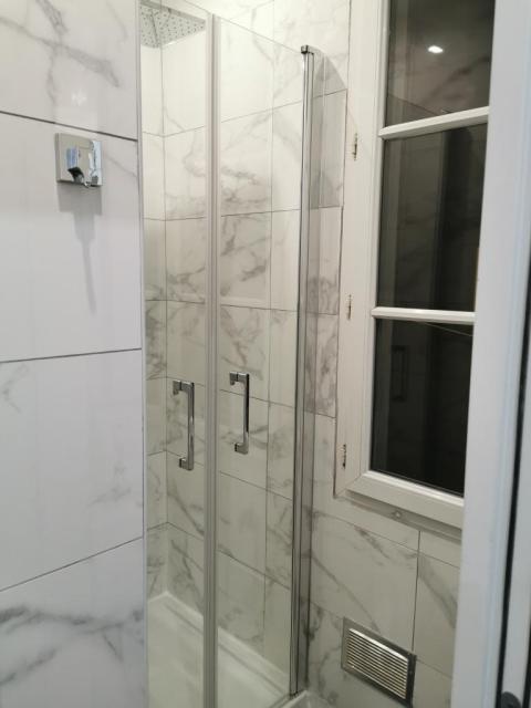Location appartement T3 Paris 18 - Photo 2