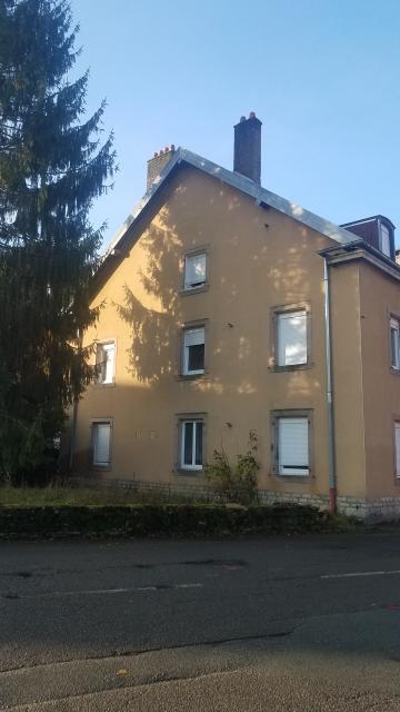 Location appartement T2 Ste Suzanne - Photo 1
