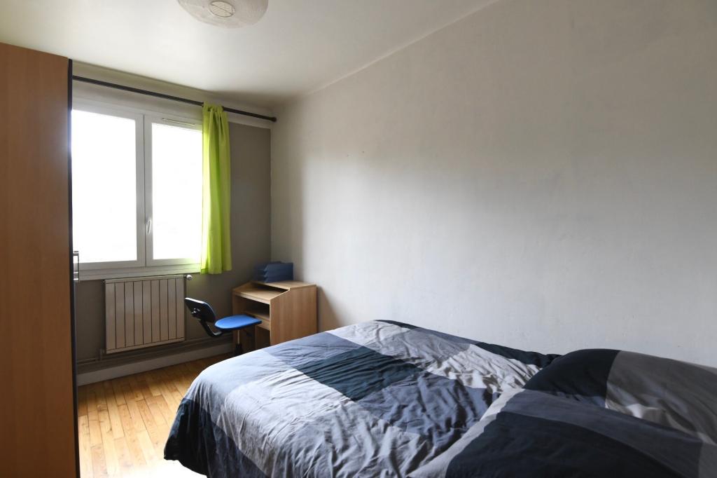 Location chambre Lyon 8 - Photo 1