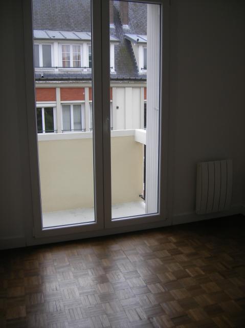 Location appartement T4 Elbeuf - Photo 4