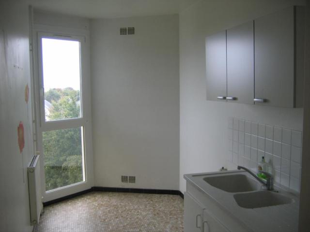 Location appartement T2 Herouville St Clair - Photo 2