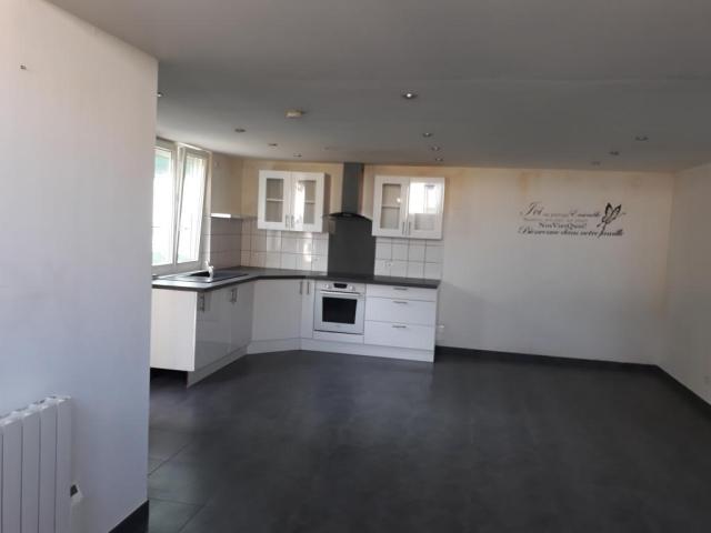 Location appartement T2 Corbeil Essonnes - Photo 2
