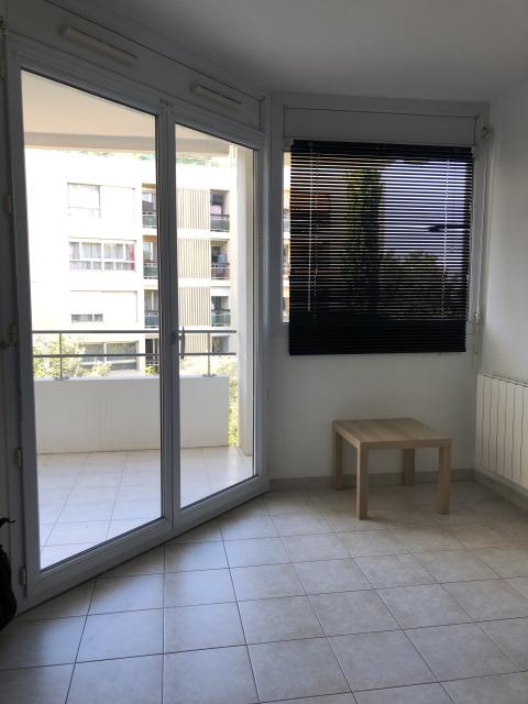Location studio Marseille 08 - Photo 8