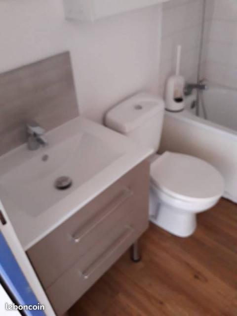 Location studio Grenoble - Photo 1