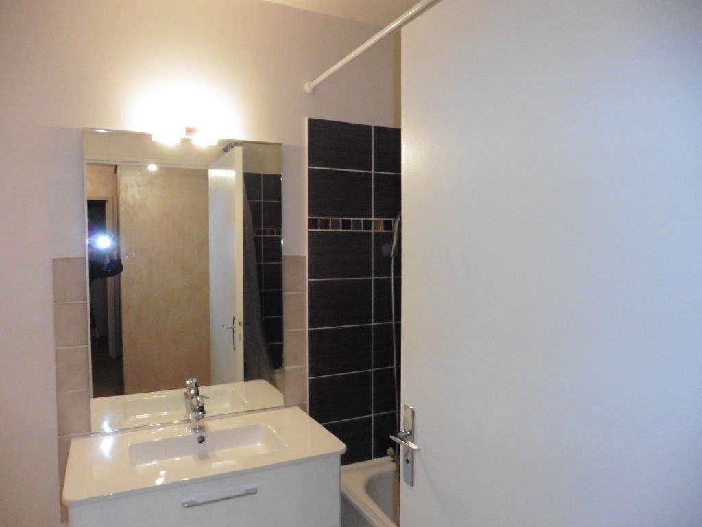 Location chambre Lyon 8 - Photo 2