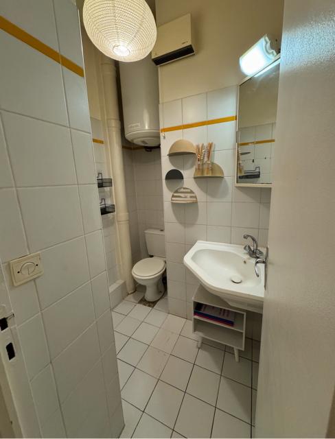 Location appartement T2 Paris 10 - Photo 5