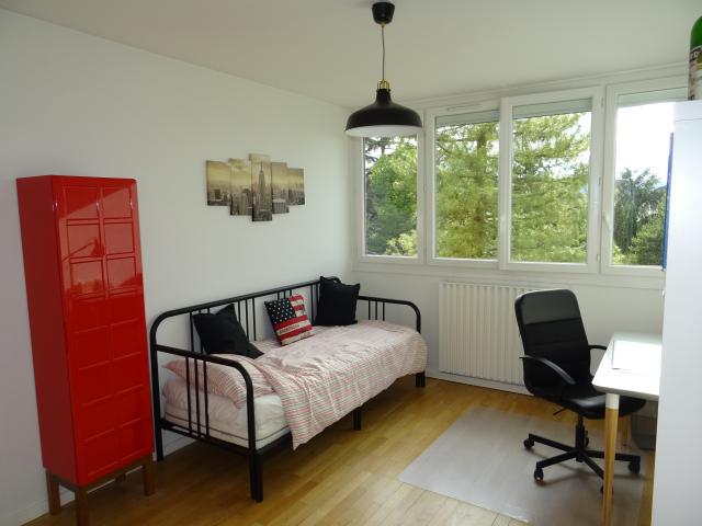 Location Chambre Meublee Avec Salle De Bain A Ste Foy Les Lyon