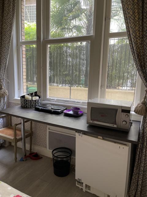 Location Studio meublé à Paris 16 - 700 € - 11 m²