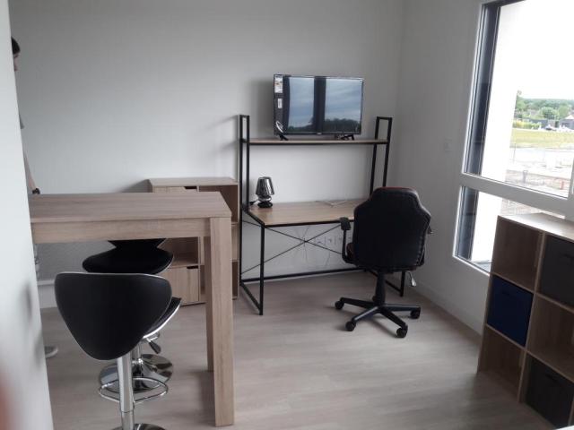 Location studio Rosieres Pres Troyes - Photo 2