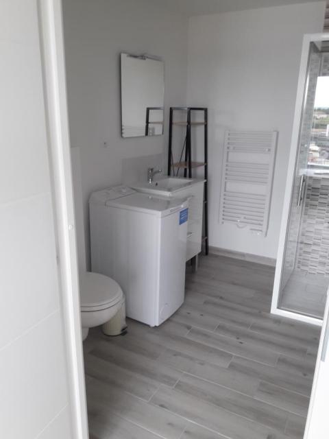 Location studio Rosieres Pres Troyes - Photo 4