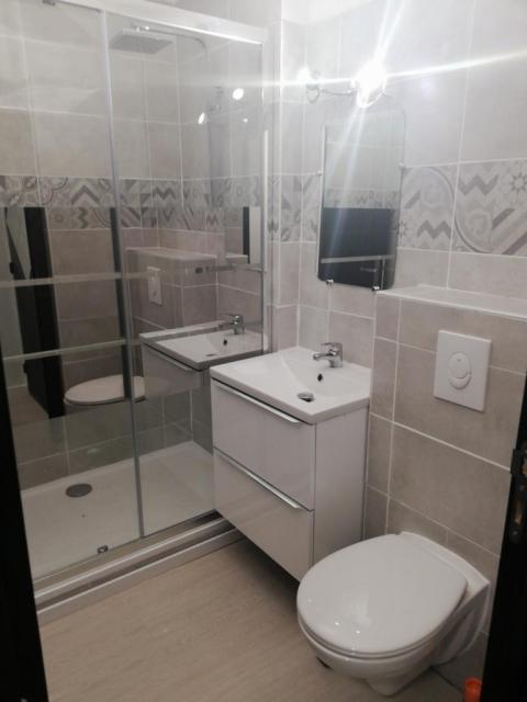 Location appartement T2 Hyeres - Photo 2
