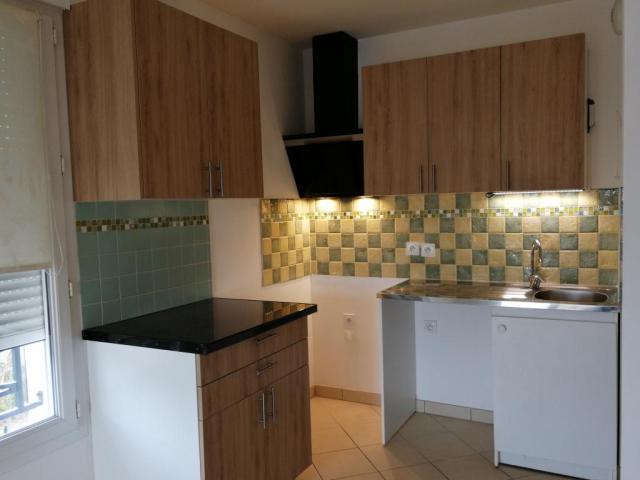 Location appartement T3 Vaureal - Photo 2