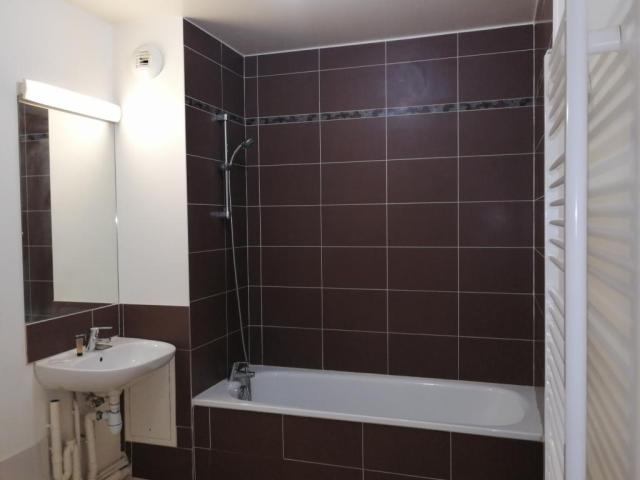 Location appartement T3 Vaureal - Photo 3