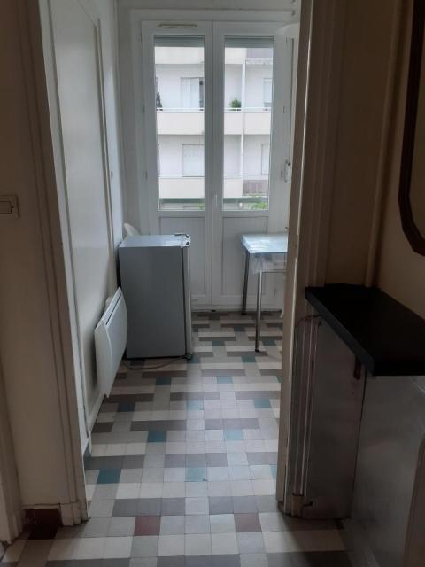 Location appartement T1 St Etienne - Photo 2