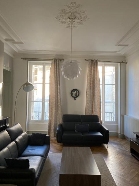 Location appartement T6 Bordeaux - Photo 1