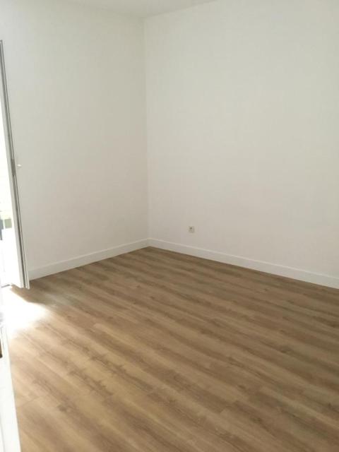 Location appartement T1 St Quentin - Photo 4