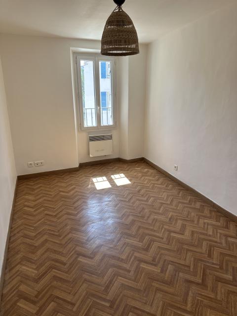 Location appartement T3 Marseille 11 - Photo 3