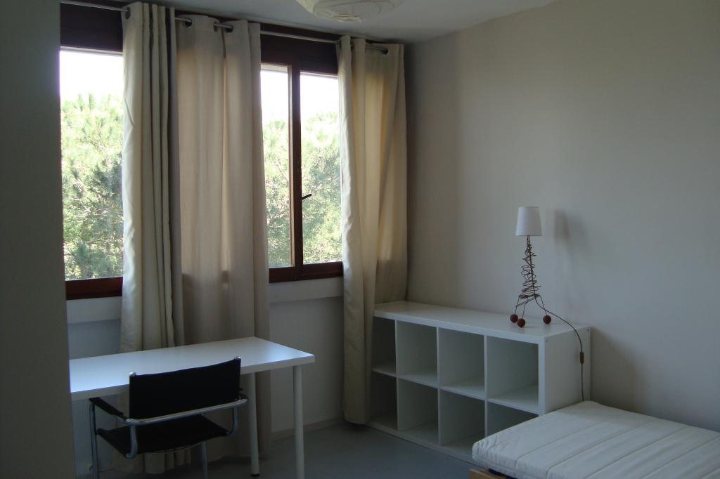 Location chambre Marseille 08 - Photo 1
