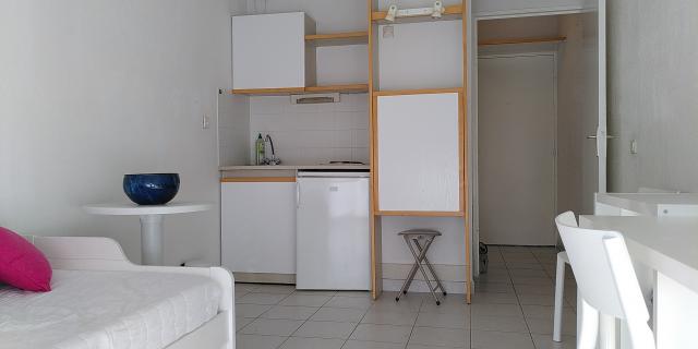Location studio Marseille 05 - Photo 3