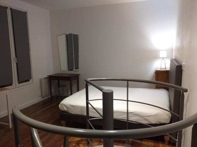 Location maison F2 St Maur des Fosses - Photo 5