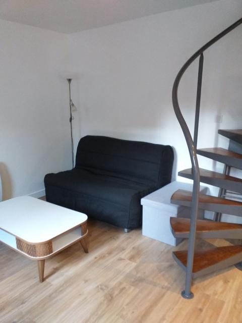 Location maison F2 St Maur des Fosses - Photo 10