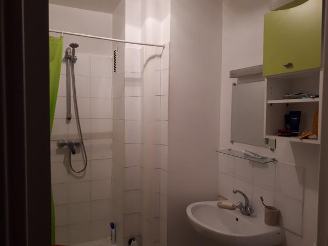 Location appartement T1 Paris 17 - Photo 3