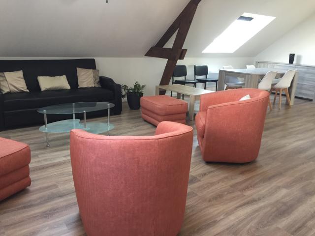 Location appartement T4 Noyant - Photo 2