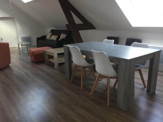 Location appartement T4 Noyant - Photo 4
