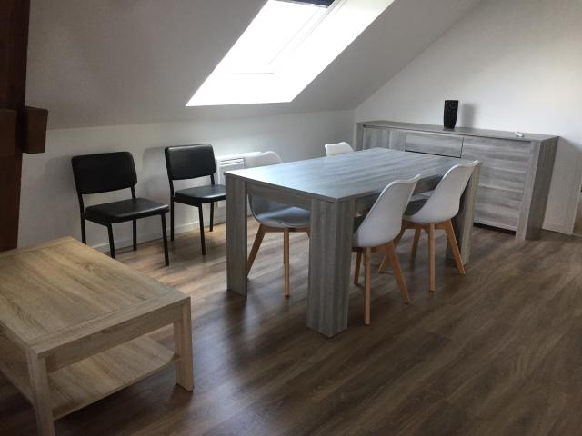 Location appartement T4 Noyant - Photo 5