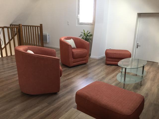 Location appartement T4 Noyant - Photo 6