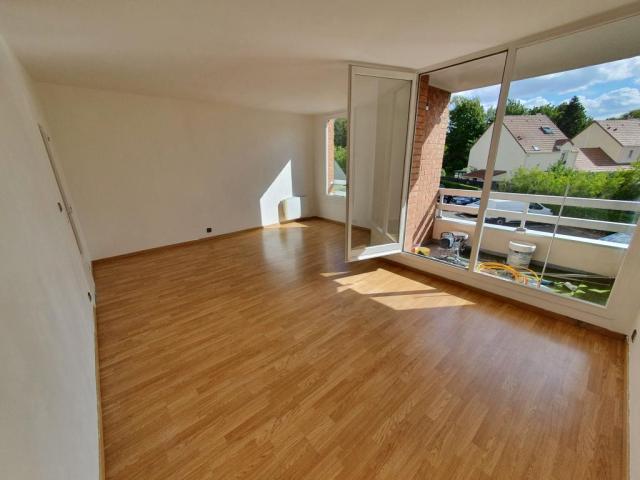 Location appartement T2 Montigny le Bretonneux - Photo 2
