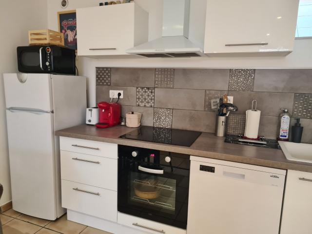 Location appartement T2 Marseille 04 - Photo 5
