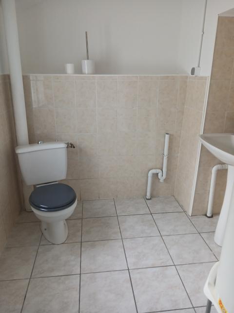 Location maison F5 Vierzon - Photo 4