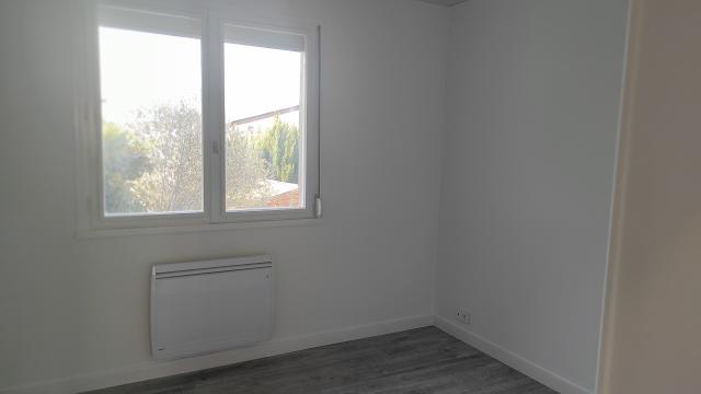 Location maison F4 Allonnes - Photo 2