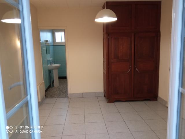Location maison F3 Brive la Gaillarde - Photo 3