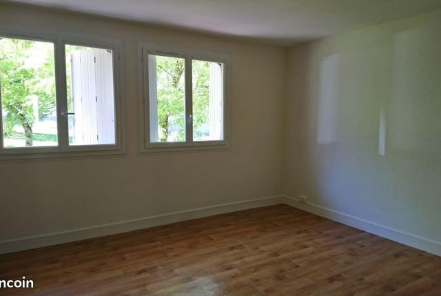 Location appartement T3 Laval - Photo 1