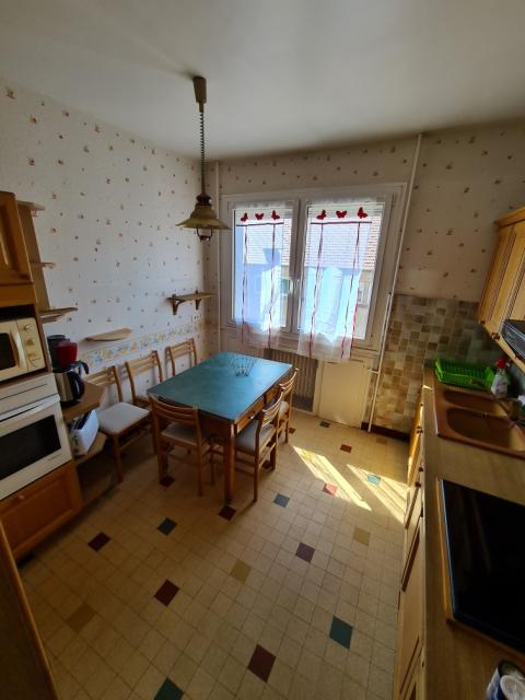 Location appartement T4 St Etienne - Photo 2