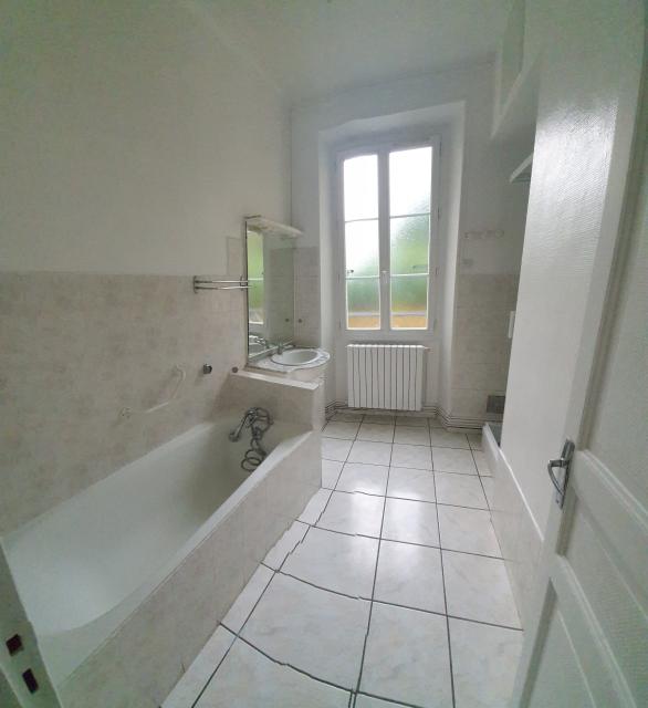 Location appartement T3 Montereau Fault Yonne - Photo 4