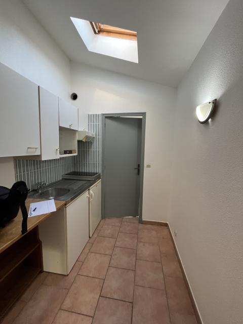 Location appartement T1 Toulon - Photo 7