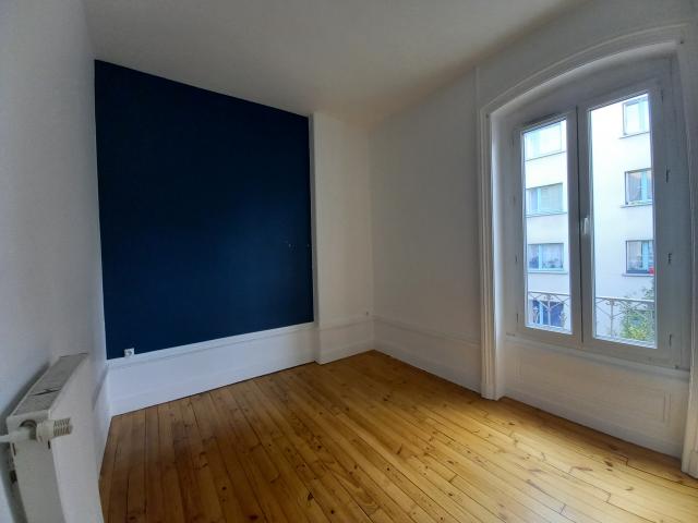 Location appartement T5 St Etienne - Photo 2