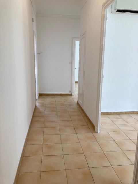 Location appartement T4 Marseille 01 - Photo 6