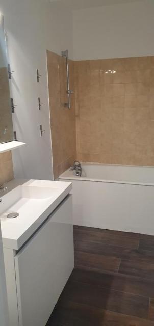Location appartement T2 Sevres - Photo 4