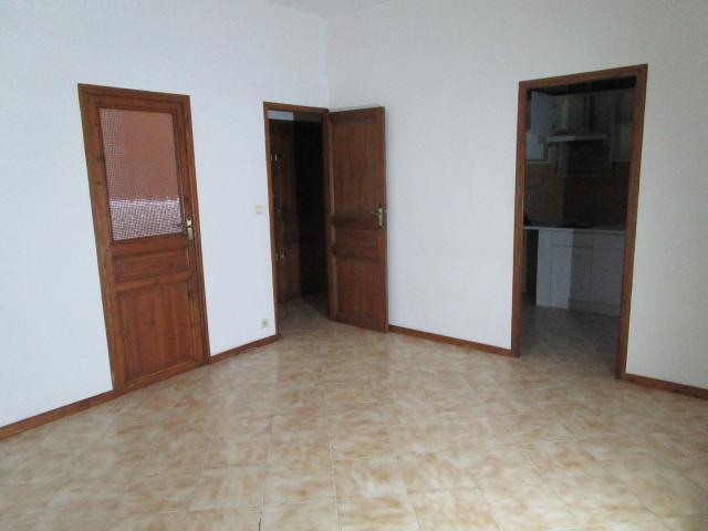 Location appartement T2 Marseille 04 - Photo 9