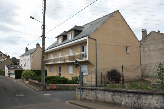 Location appartement T4 Chateau du Loir - Photo 3