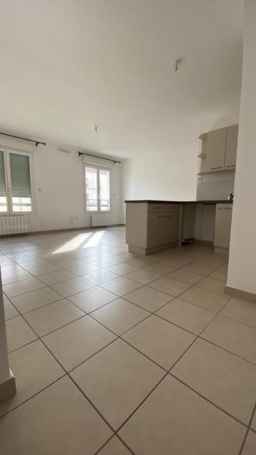 Location appartement T3 Bron - Photo 3
