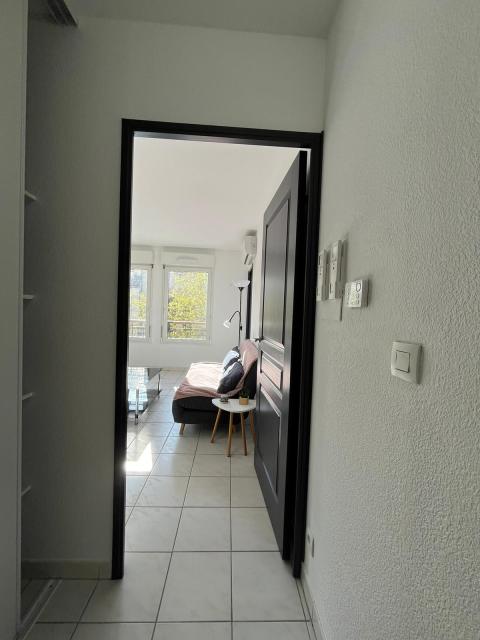 Location appartement T2 Nimes - Photo 2