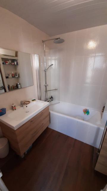 Location appartement T3 Marseille 04 - Photo 3